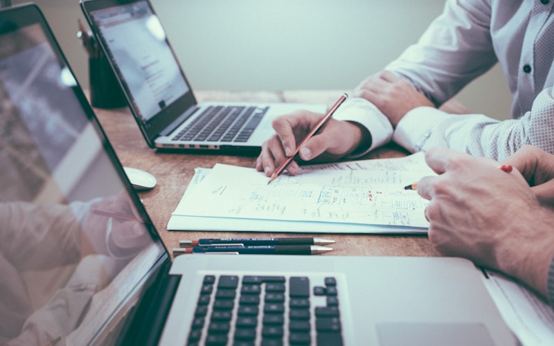 Supplier invoices and price comparison